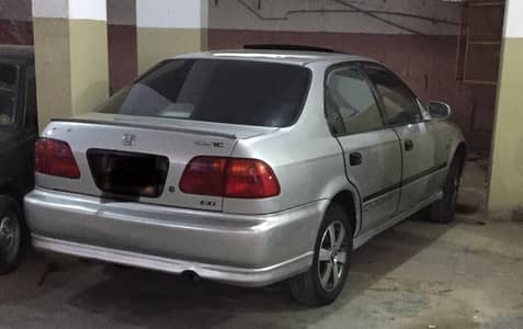 Honda Civic auto Qistone pr 2002 model