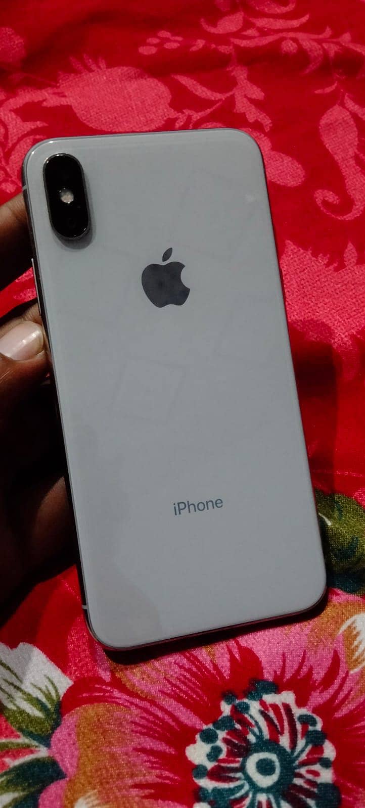 Apple iPhone X 3