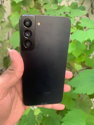 Samsung Mobile S22 Plus