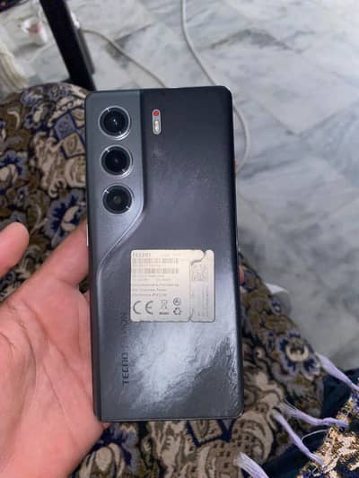 Tecno CAMON 40 Pro 4g