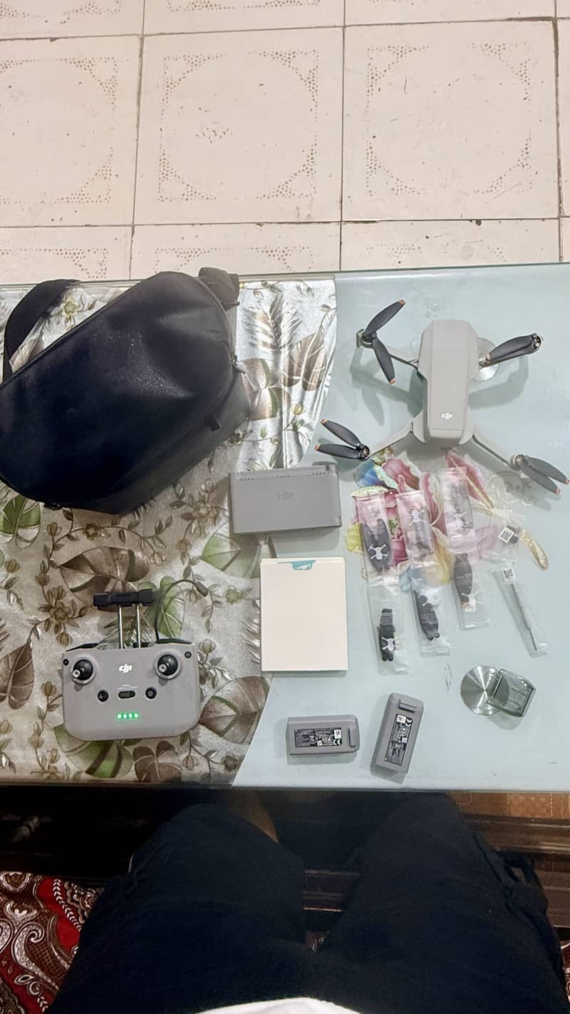 Dji mini 2 comBo 4