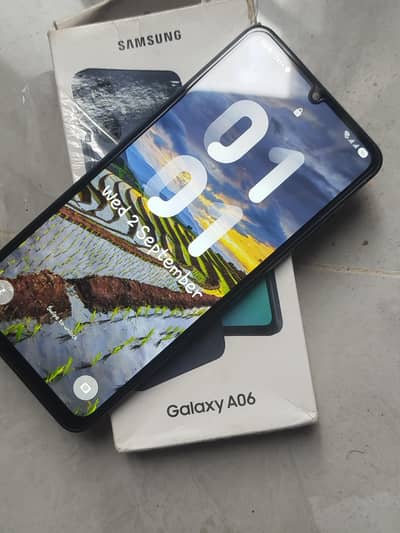 Samsung Mobile A06