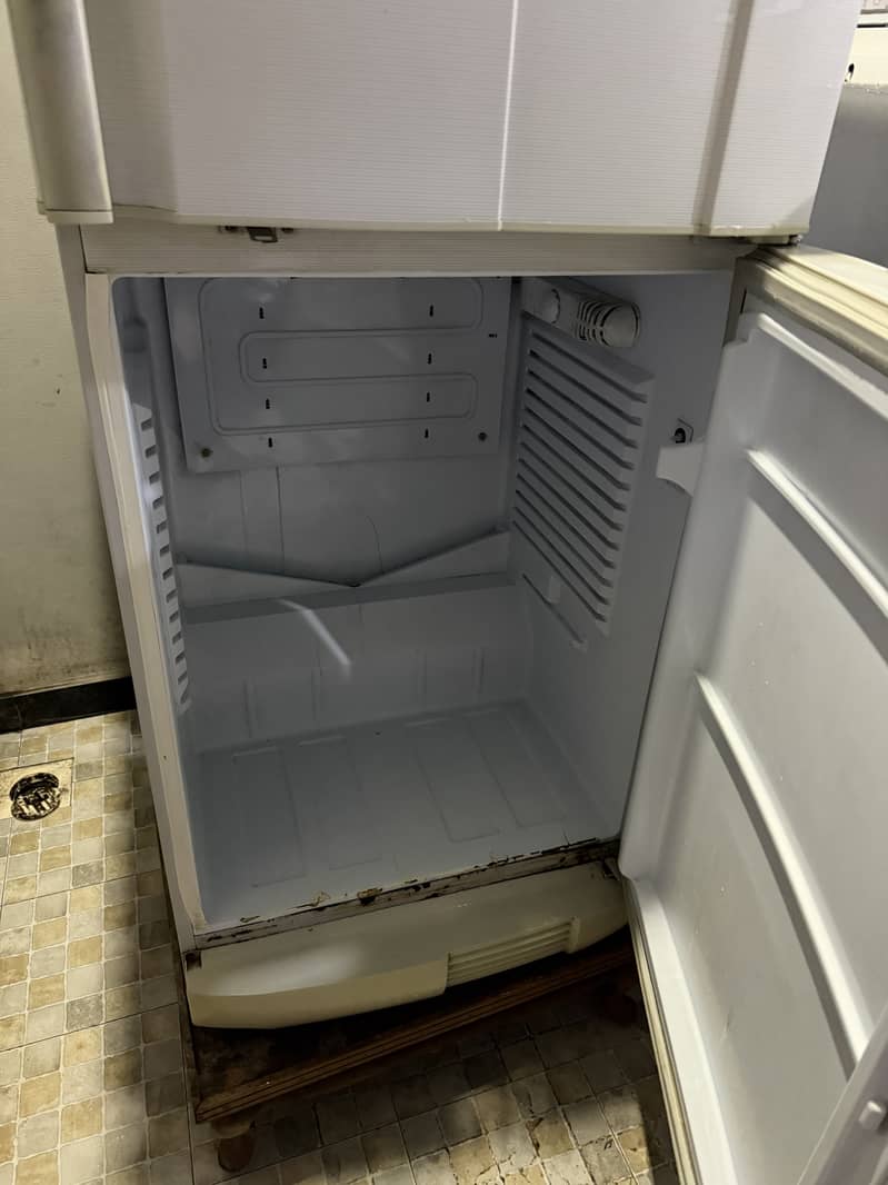Pel refrigerator 2