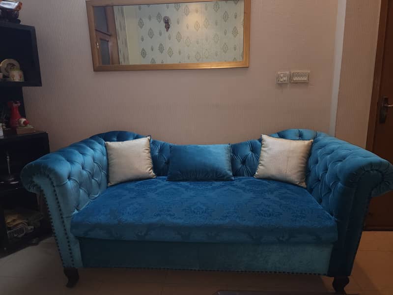 Sofa velvet 1