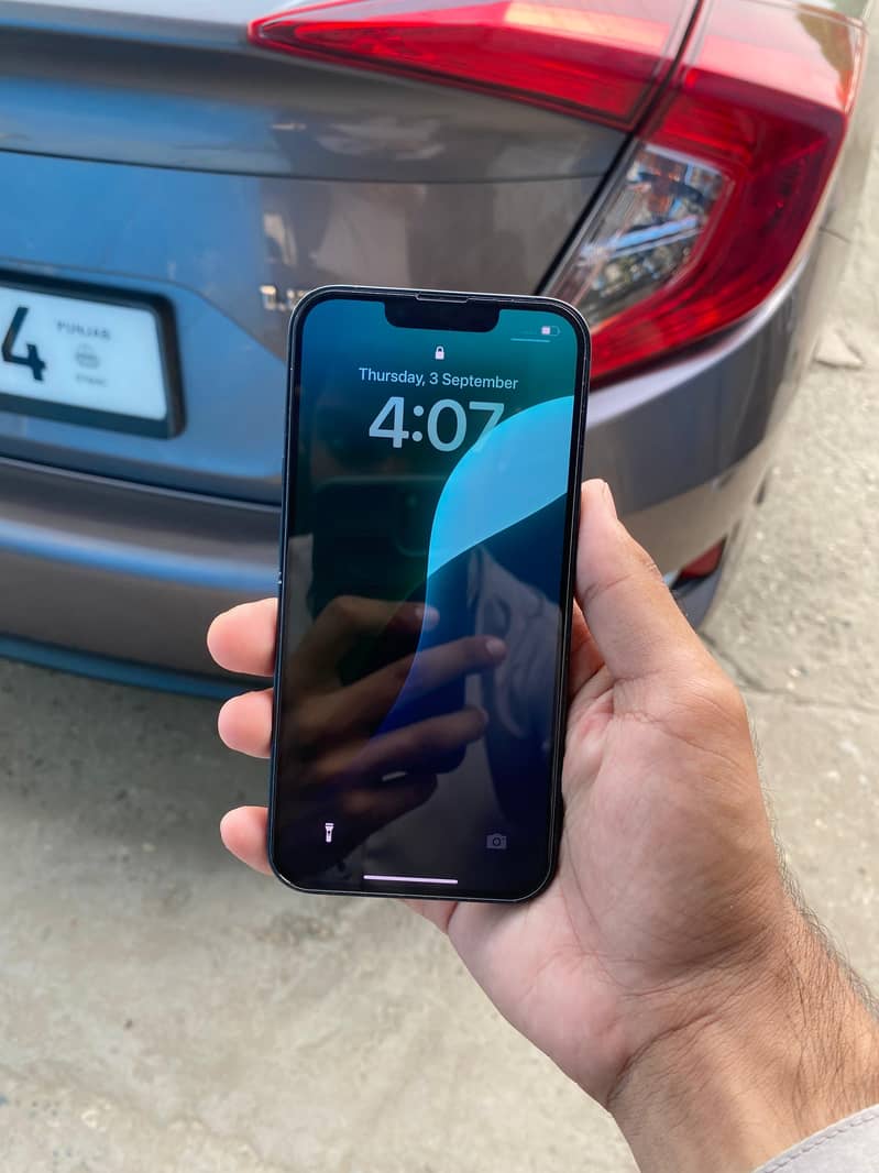 Apple iPhone 14 0
