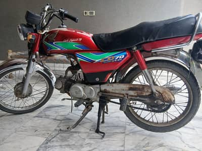 Honda CD 70 bike for sale good condition