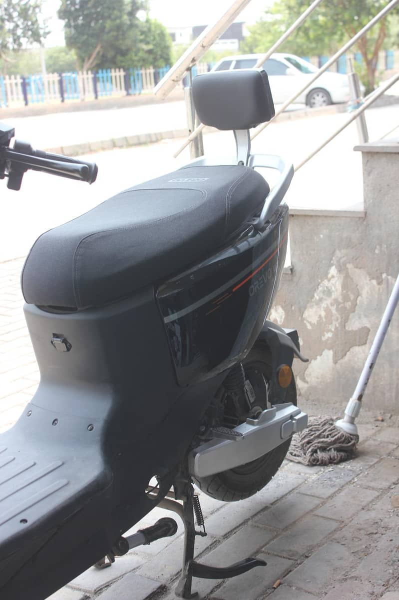Orevo B2 1