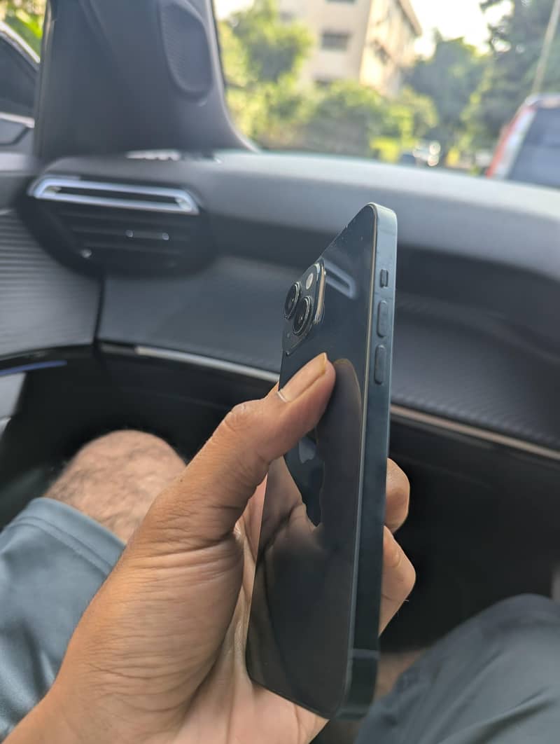 Apple iPhone 14 5