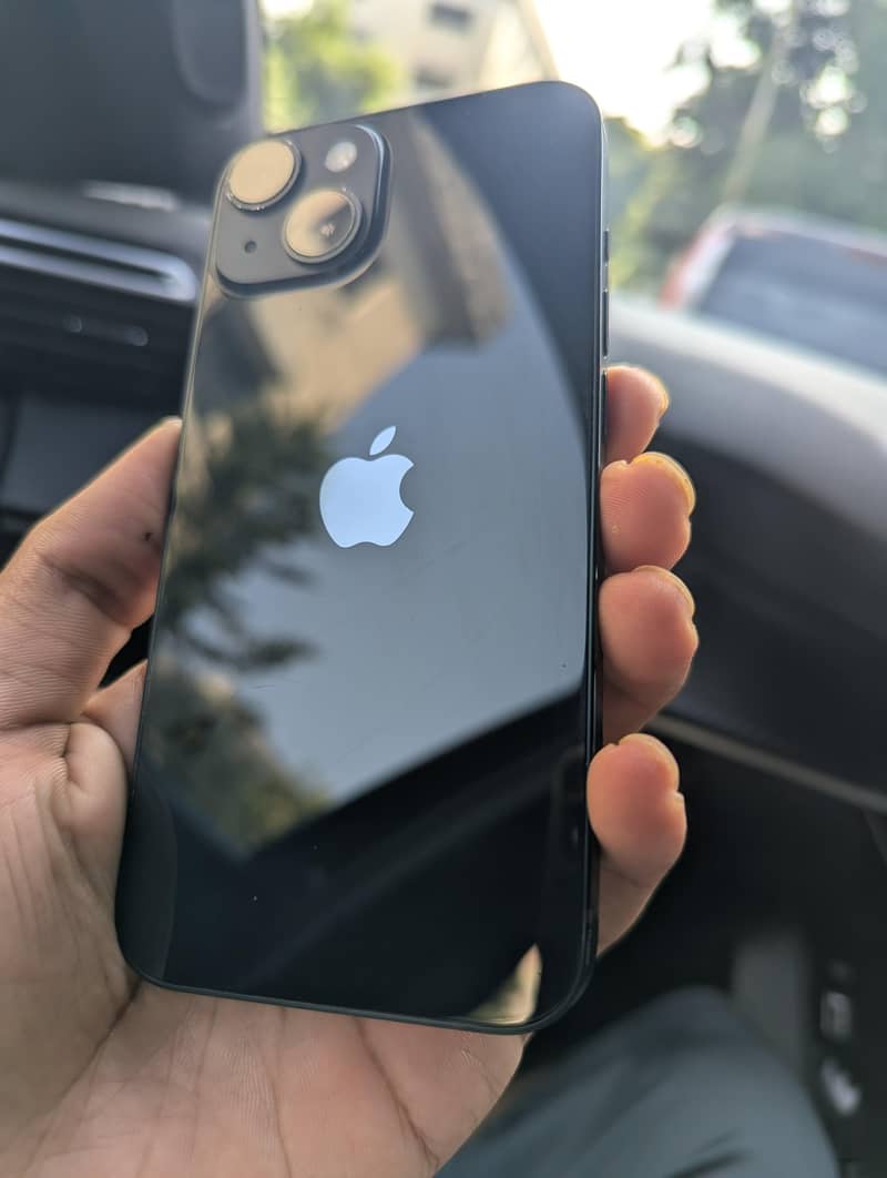 Apple iPhone 14 6
