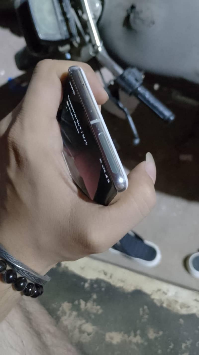 Google Pixel 7 Pro 6