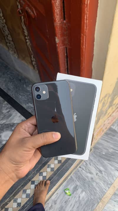 Apple iPhone 11 with box