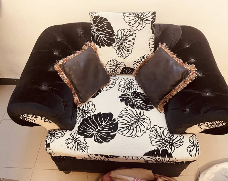 Sofa set   And.   Bed set 1