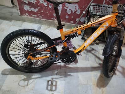 Morgan Cycle hai condition good hai 11k ho jaiga