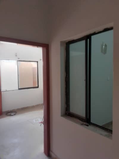 2 bed dd portion available for rent in Gulistan e Johar