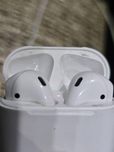 Original apple Airpods