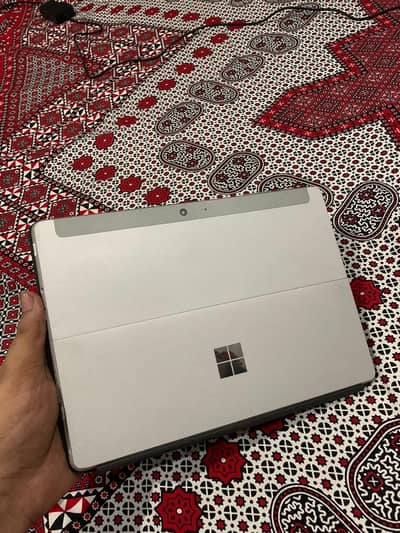 Microsoft surface 8th generation