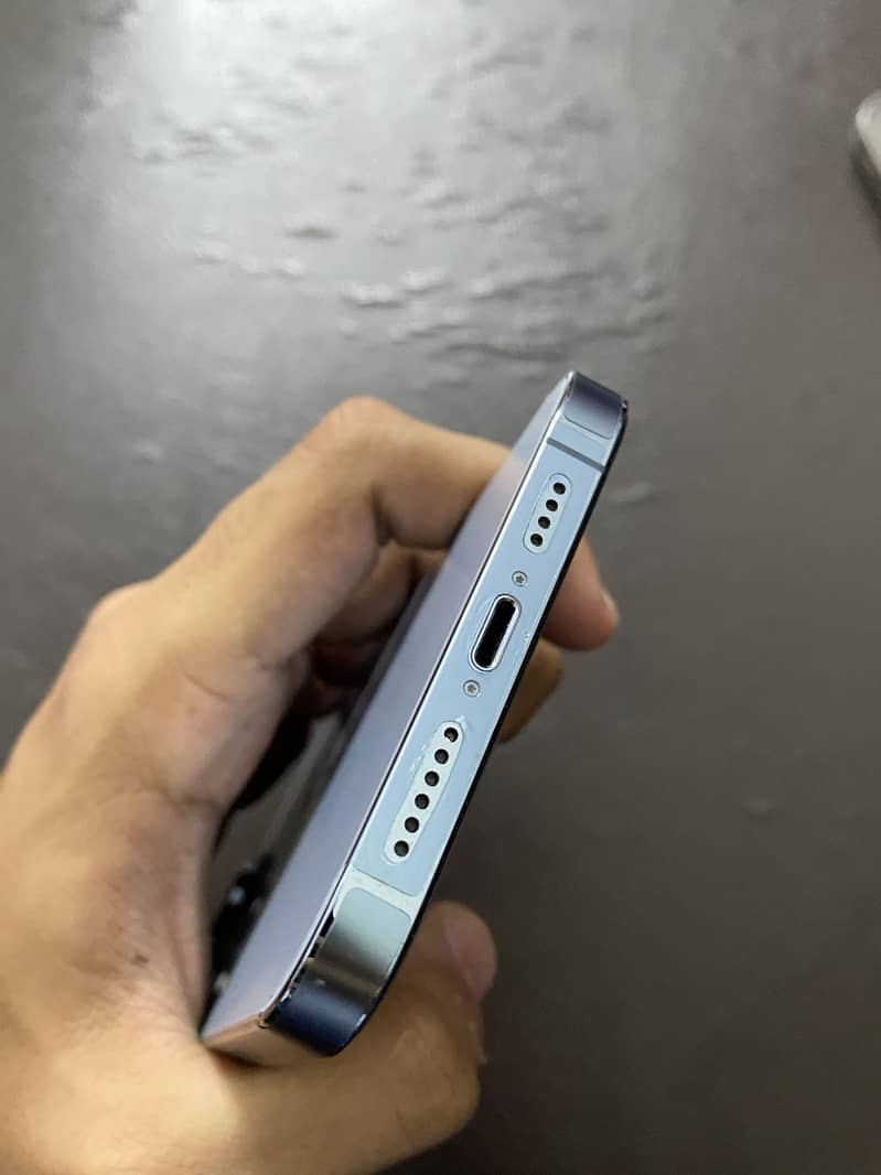 Apple iPhone 13 Pro Max 7
