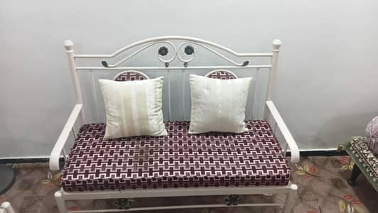 this the best condition of sofa