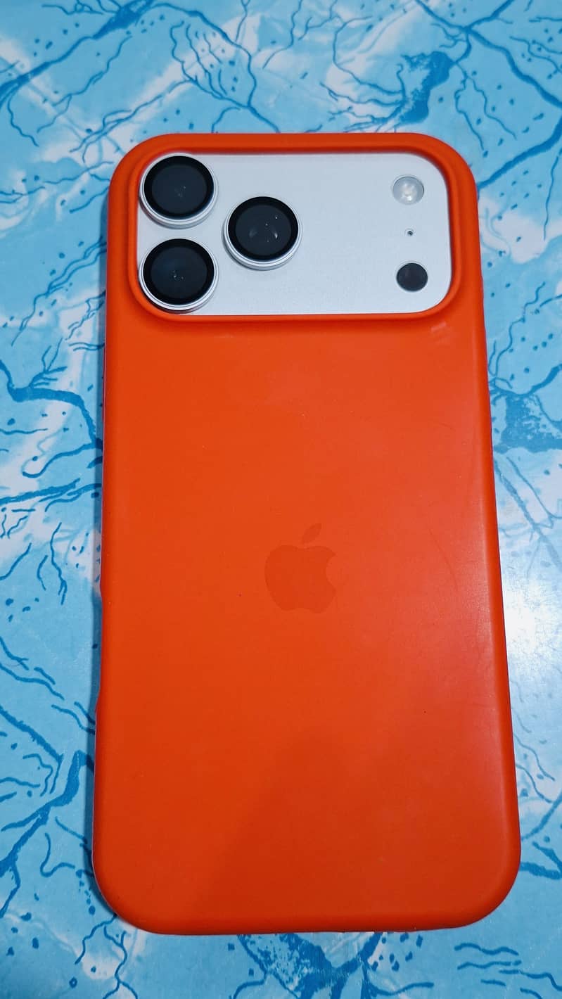 Apple iPhone 17 Pro Max 14