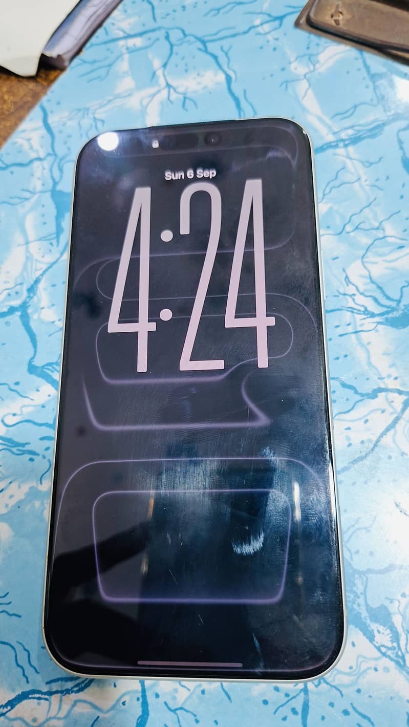 Apple iPhone 17 Pro Max 15