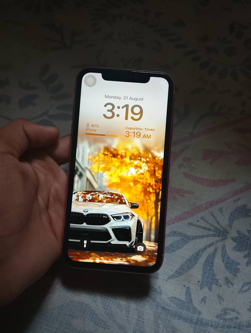 Apple iPhone XR 1