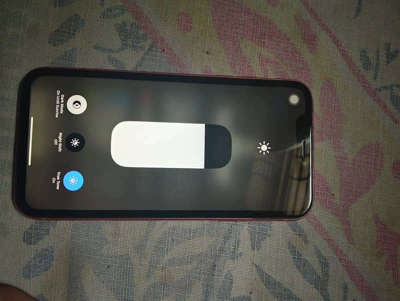 Apple iPhone XR 10