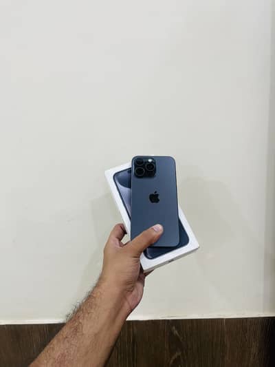 iPhone 15 Pro Max JV.     03009668124