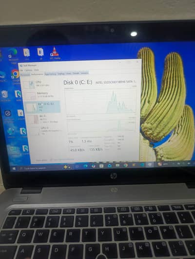 Hp elite book 10 by 10 touch sckeen