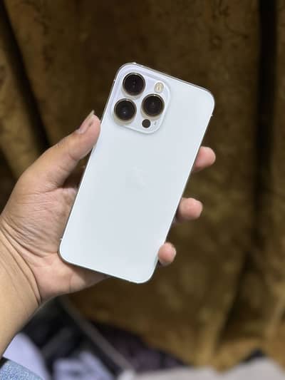 Apple iPhone 13 Pro
