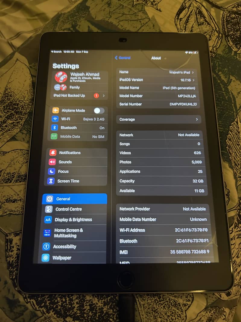 Ipad 5th generation 0
