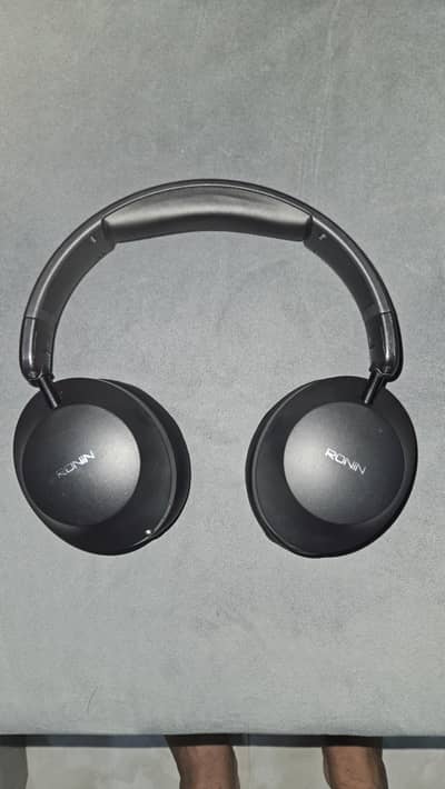 Ronin magnitude headphone