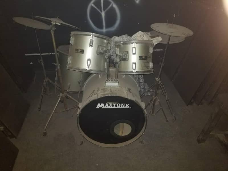 Maxtone 1
