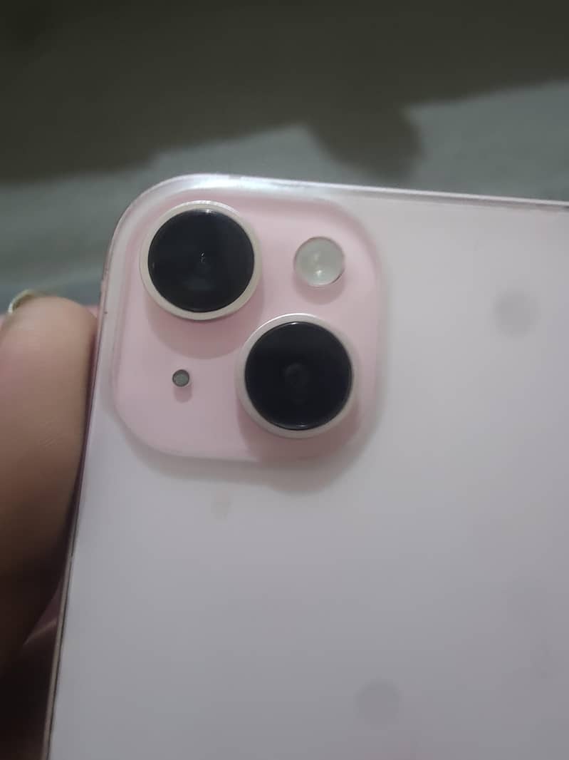 Apple iPhone 15 plus 2