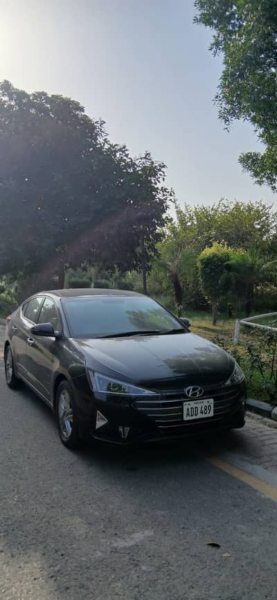 Hyundai Elantra 2021
