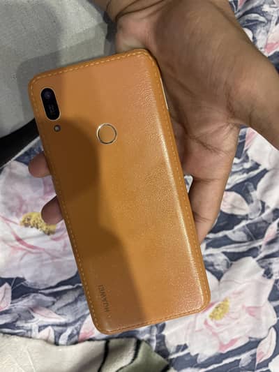 Huawei Y6