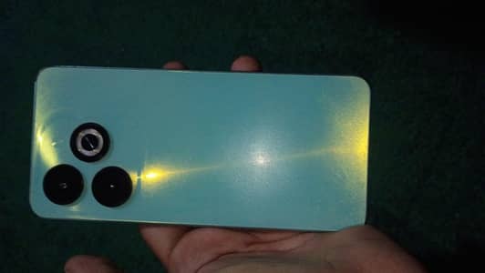 Infinix Hot 8