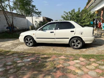 Suzuki Baleno 2004