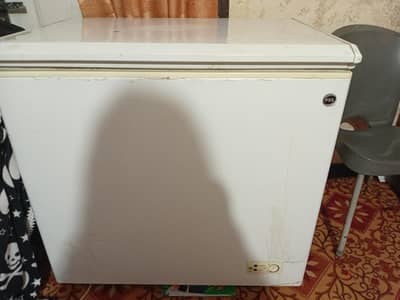 d freezer