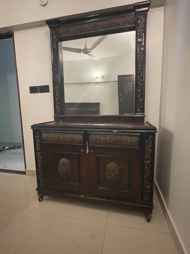 Bed/bed set/dressing table 4