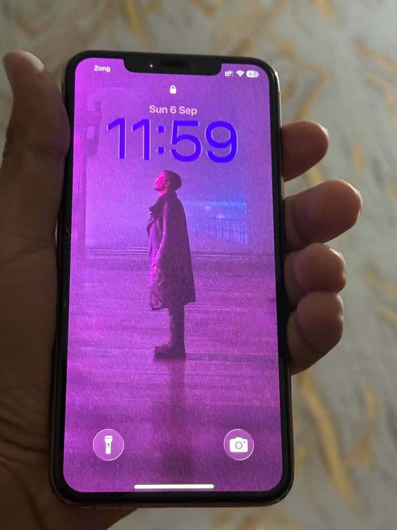 Apple iPhone 11 Pro Max 3