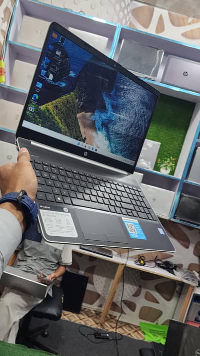 hp pavilion 15 core i3 8th generation 8gb ram 256gb ssd 15.6 laptop