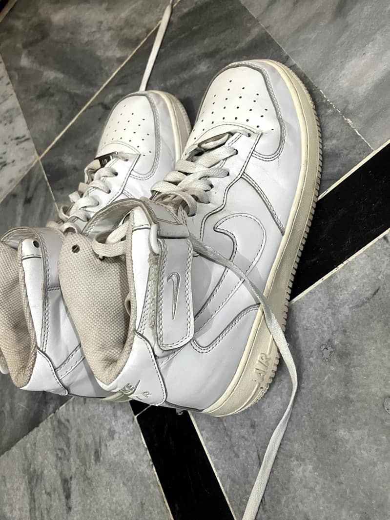 Nike AIRFORCE 1 mid O’7 2