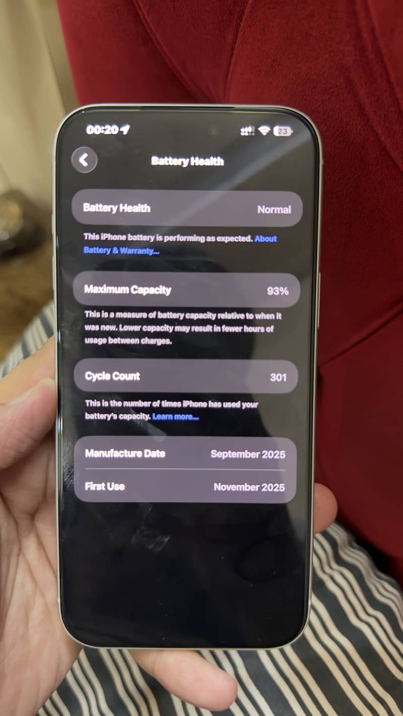 Apple iPhone 17 Pro Max 2