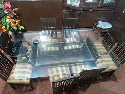 Dining table with 8 chairs for sale urgent