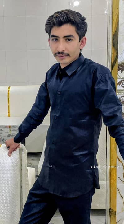 I need job intr pass student