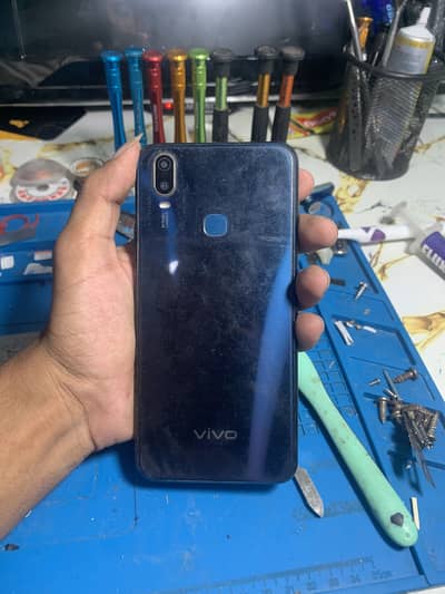 Vivo Y11
