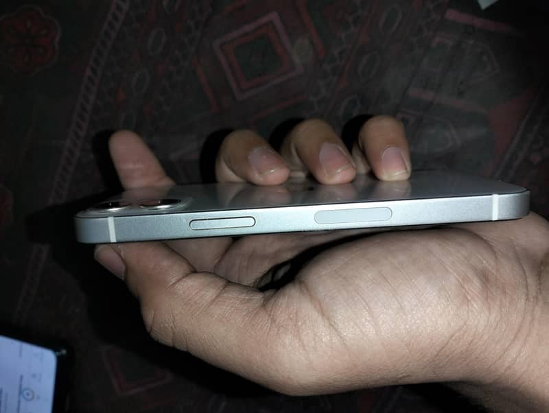 Apple iPhone 12 mini 3
