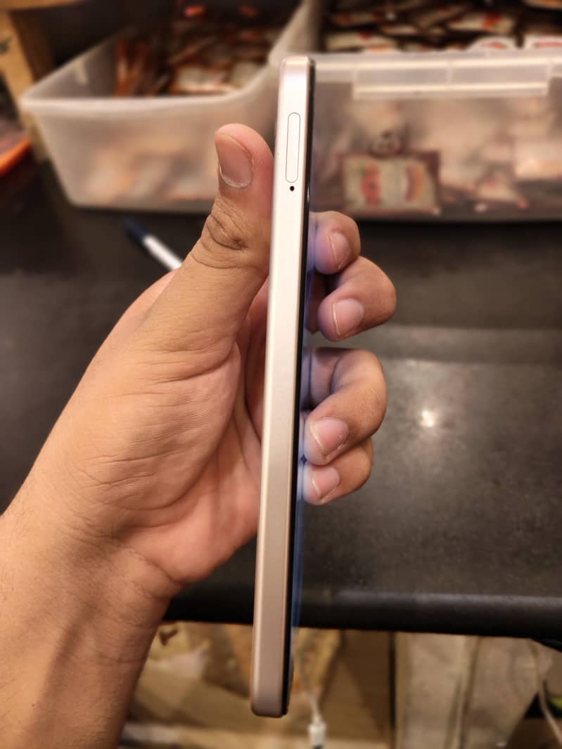 OPPO A6 2