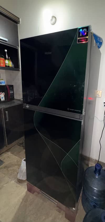 Brand new refrigerator condition new