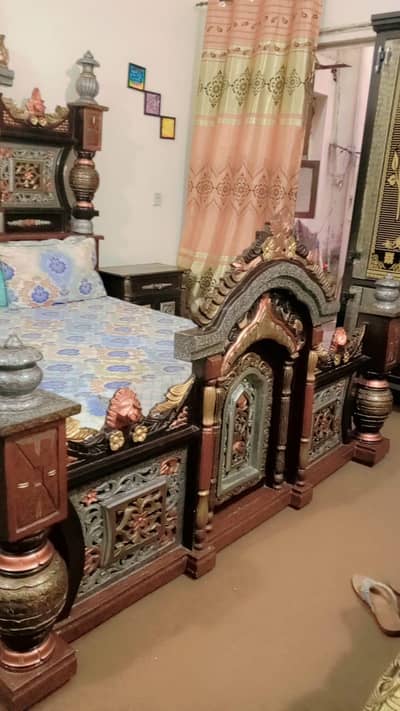 bed and dressing